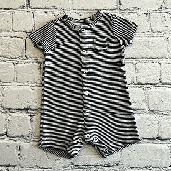Carter’s summer striped romper (navy& white) baby boy 3m - Picture 1 of 5